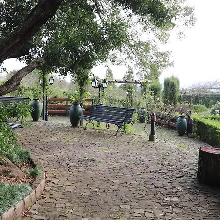Cabana Do Jardineiro Garden